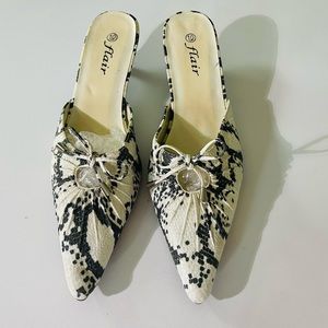 Flair Black & White Women’s Elegant Pointed Toe Slip on Flats Shoes.